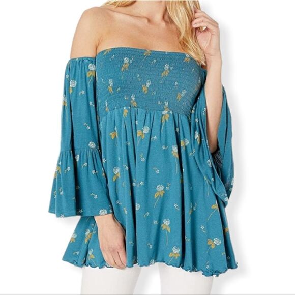 Free people off the shoulder top - Picture 1 of 12